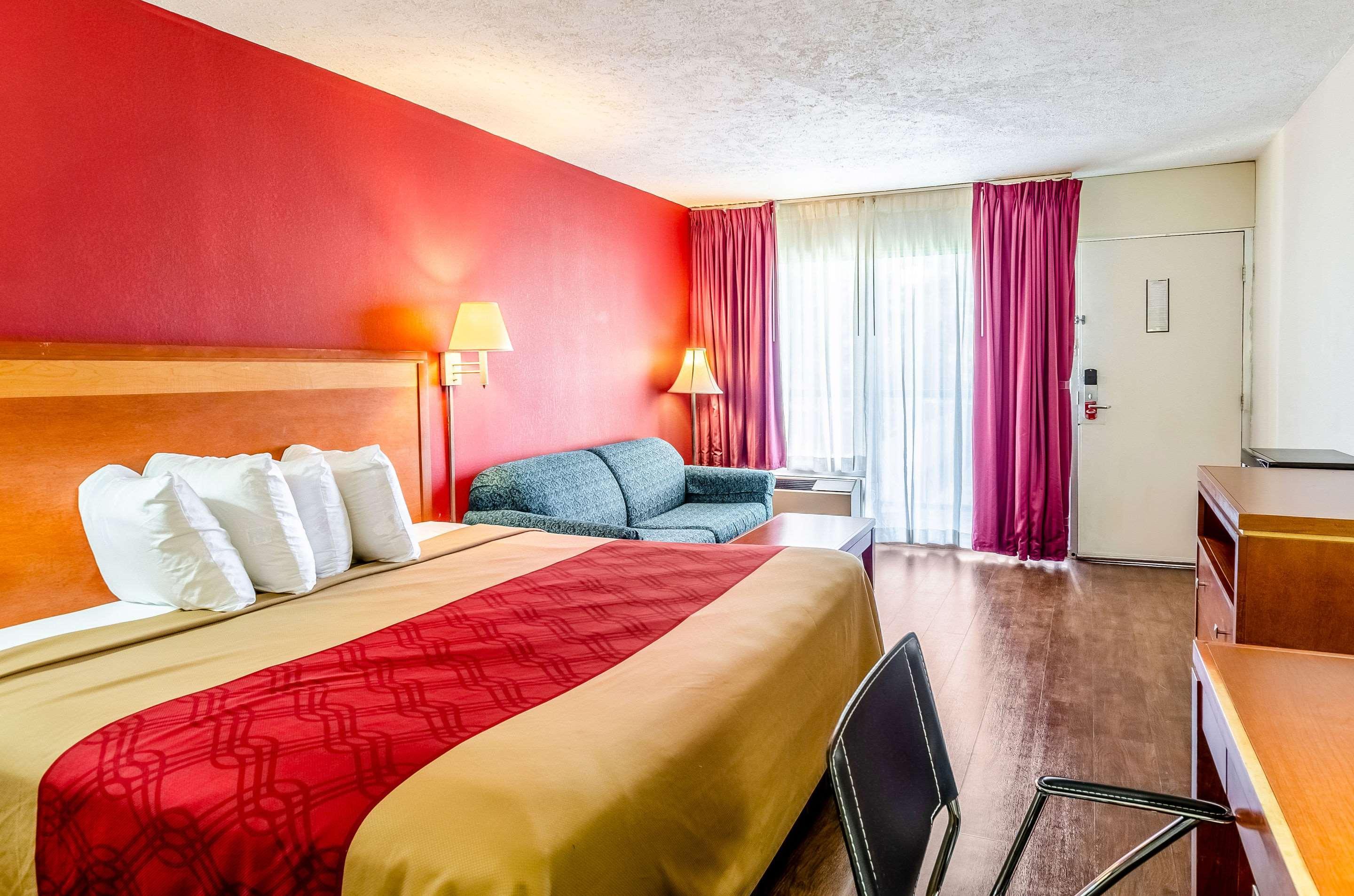 Econo Lodge Martinsville Exteriér fotografie