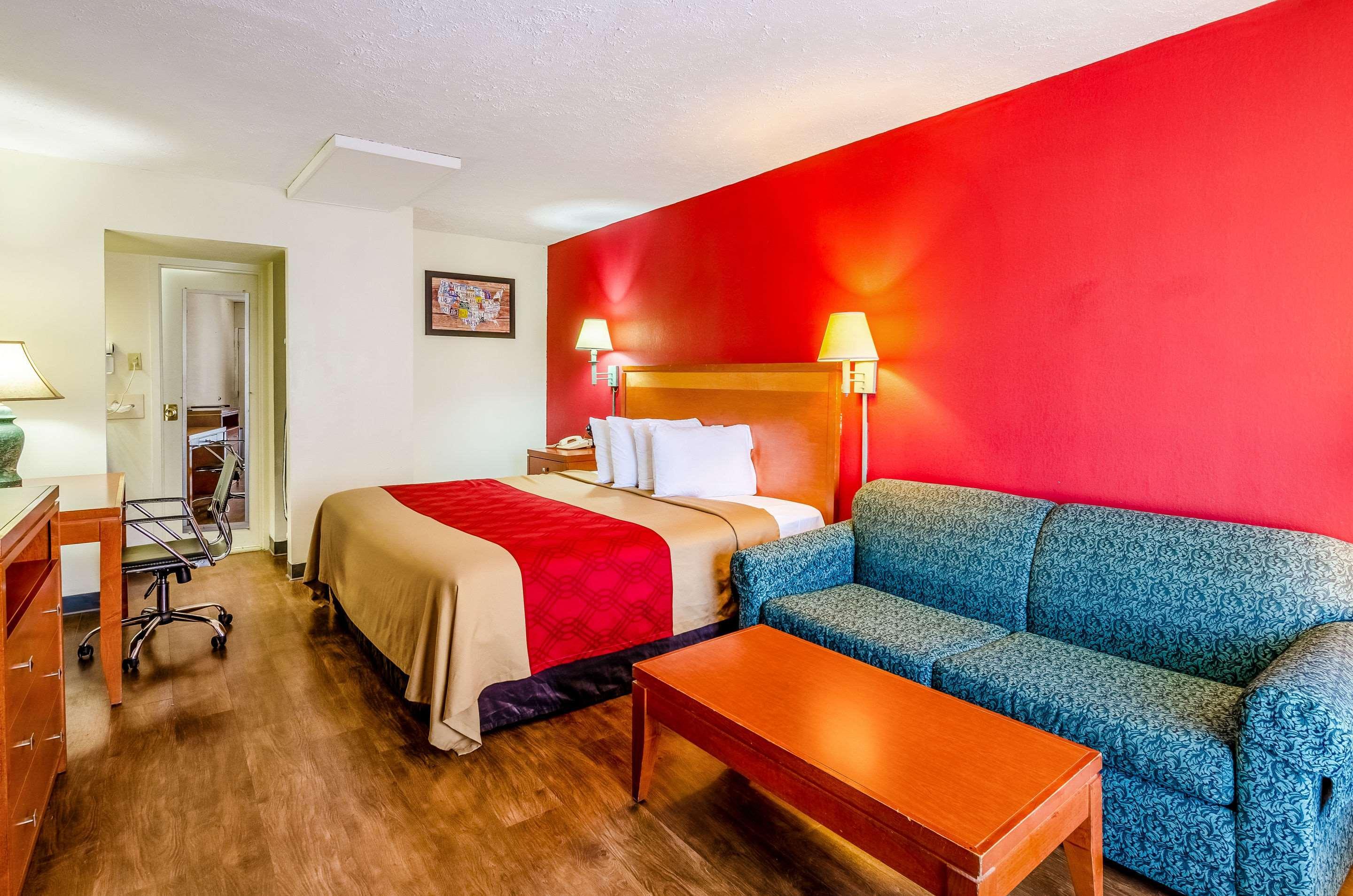 Econo Lodge Martinsville Exteriér fotografie