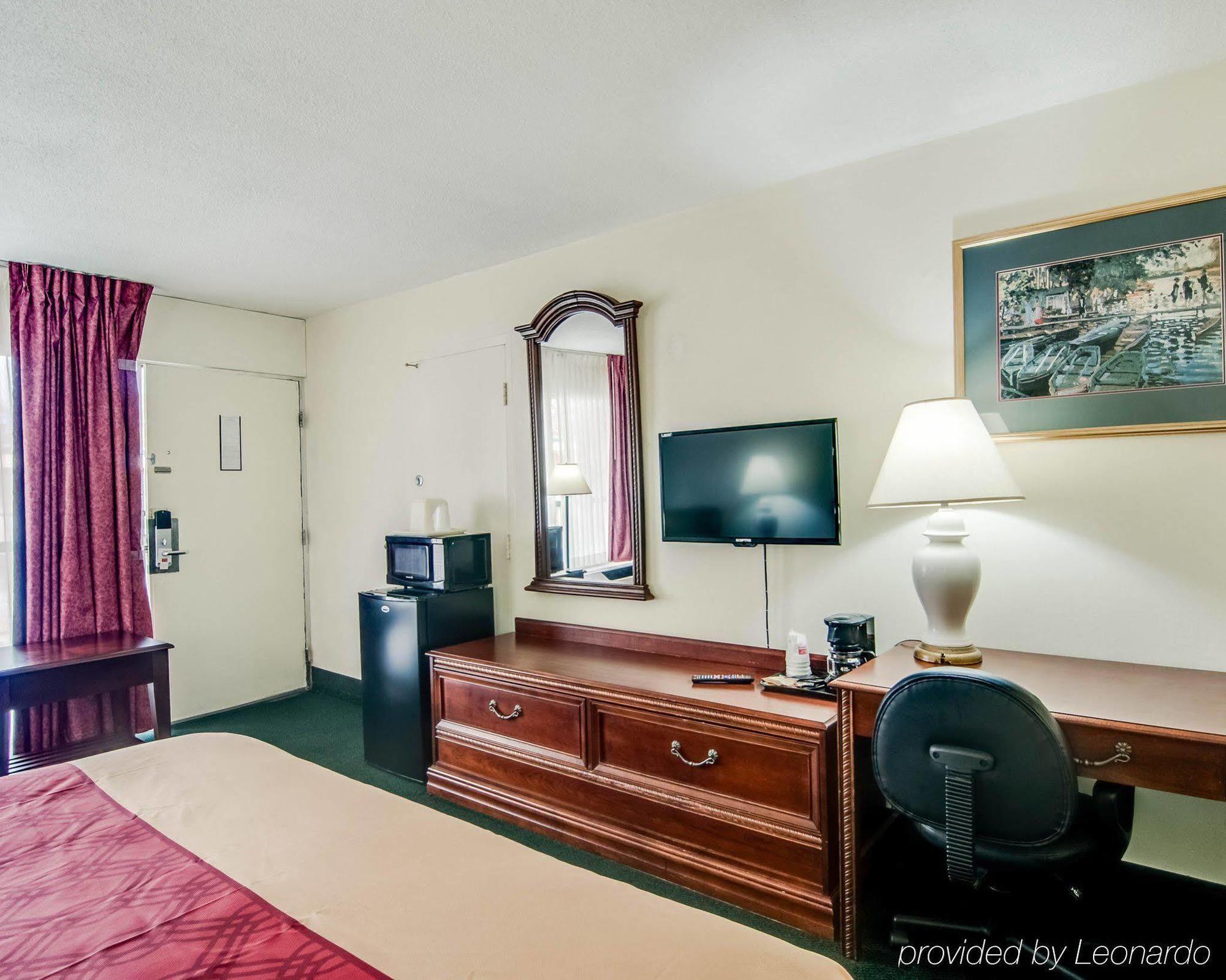 Econo Lodge Martinsville Exteriér fotografie